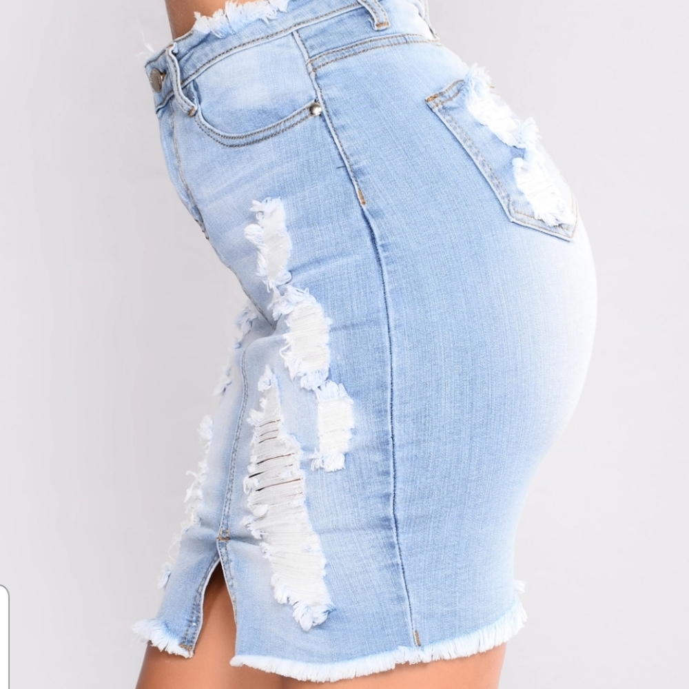 NWT 'Chosen One' Denim Skirt - Picture 3 of 6